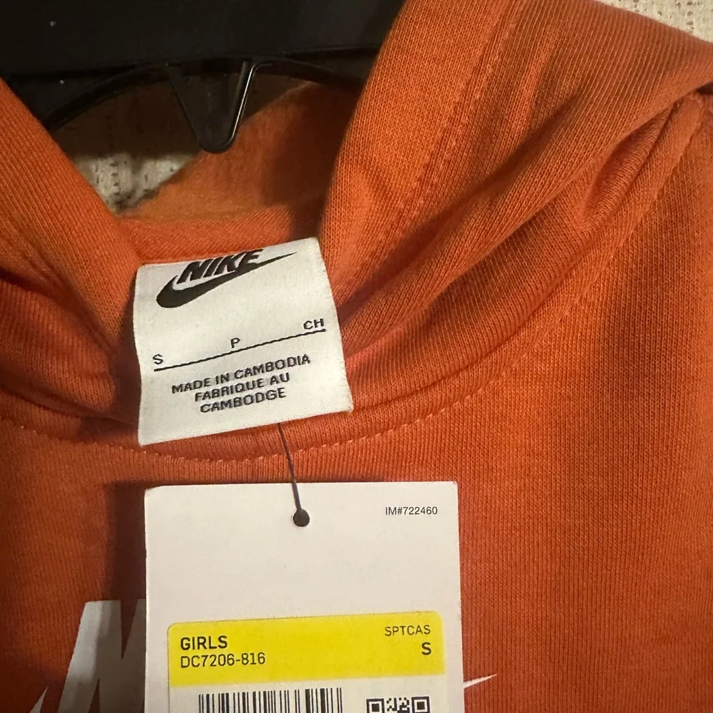 Nike Girls’ Sportswear Club Fleece Pullover Hoodie: ORANGE: NWT: SZ S